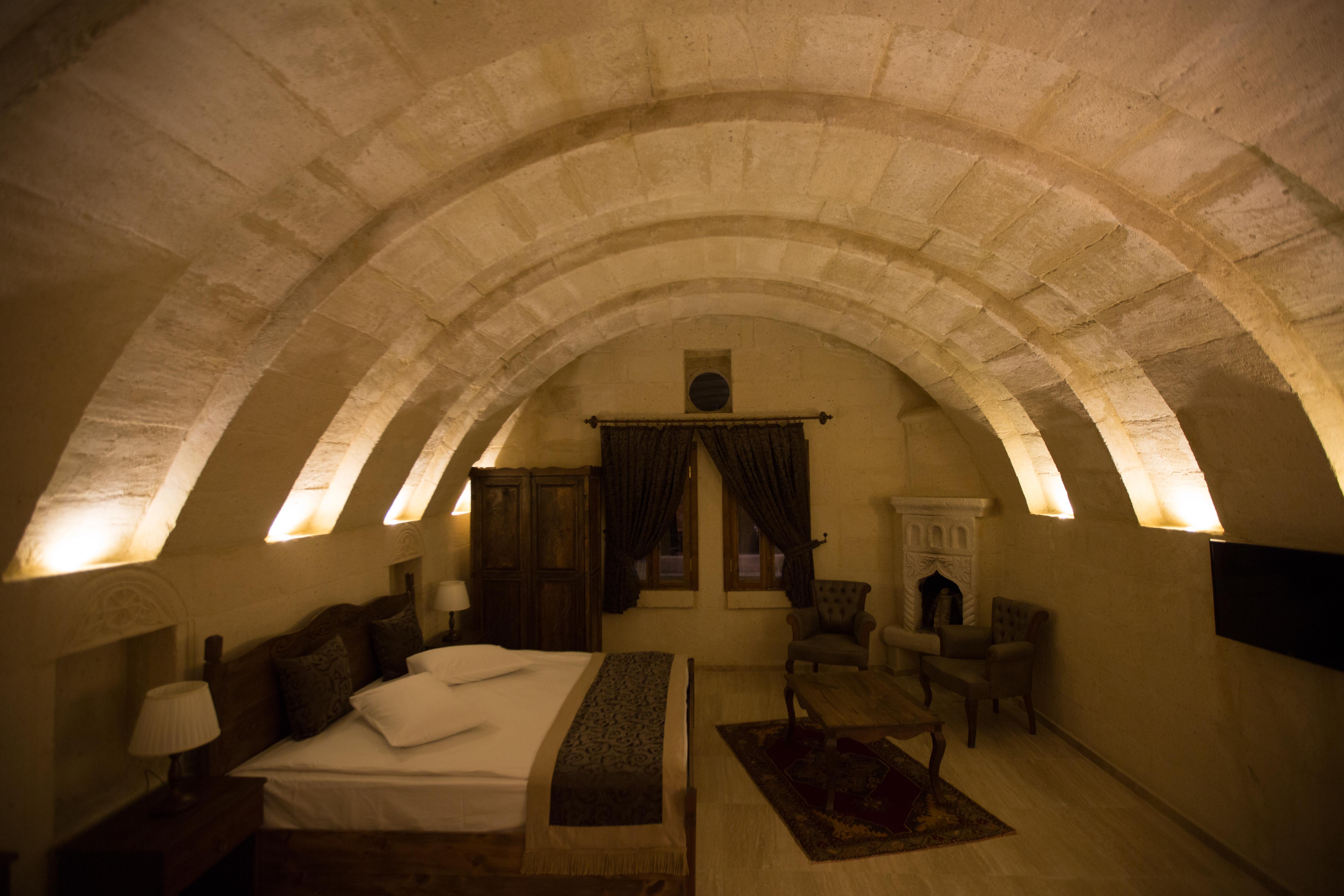 Отель Kismet Cave Mansion Гореме Экстерьер фото