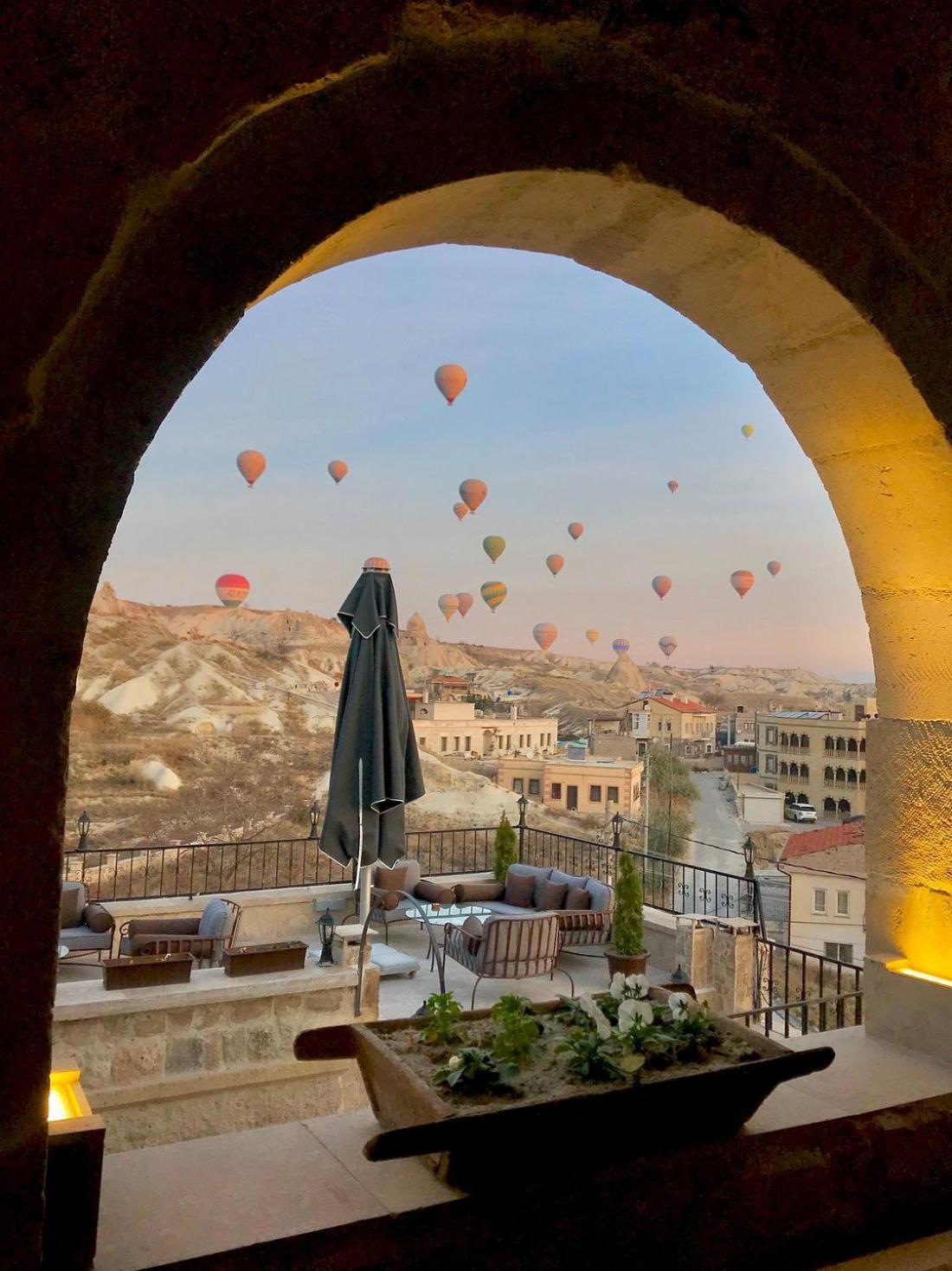 Отель Kismet Cave Mansion Гореме Экстерьер фото