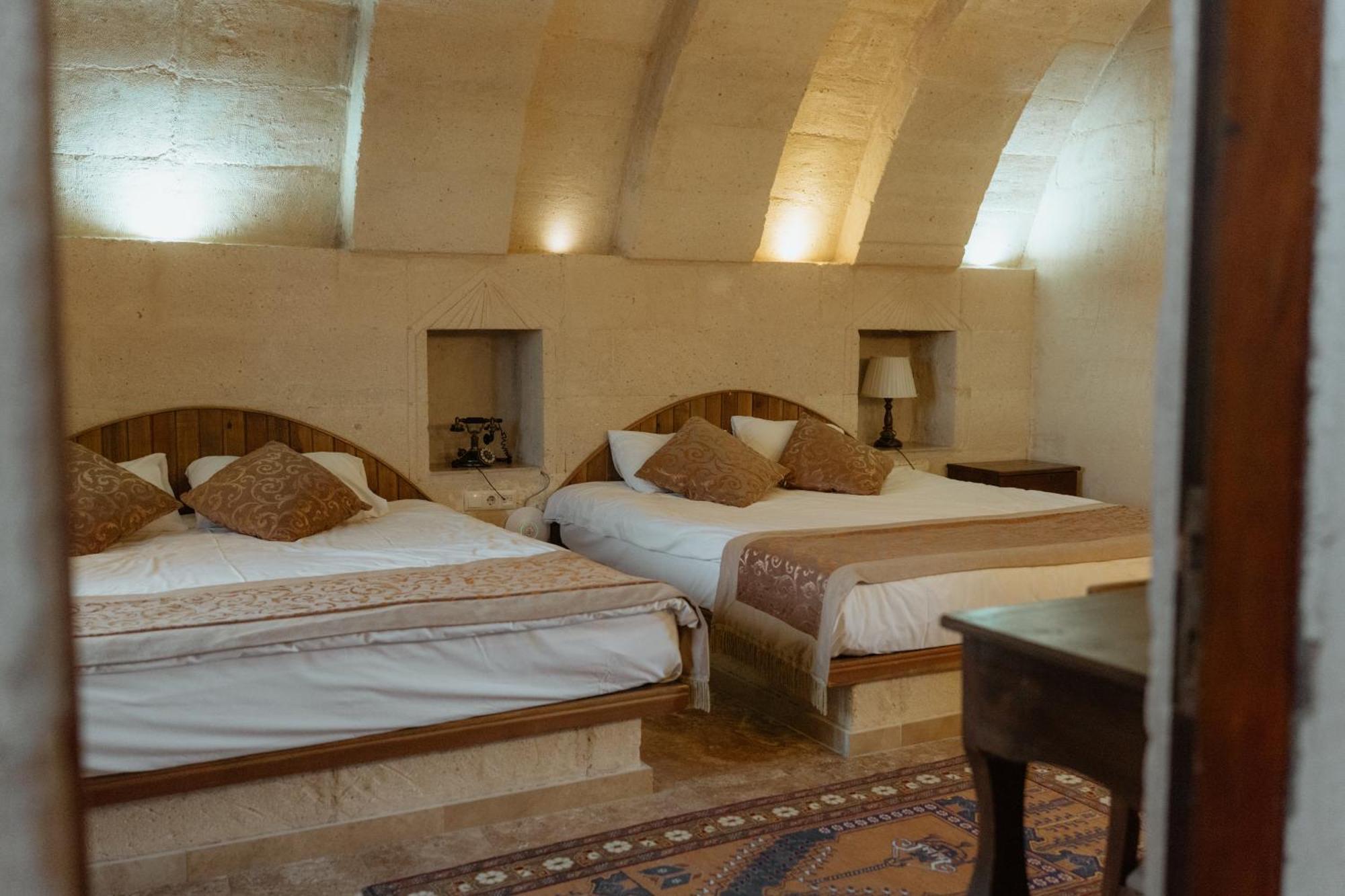 Отель Kismet Cave Mansion Гореме Экстерьер фото