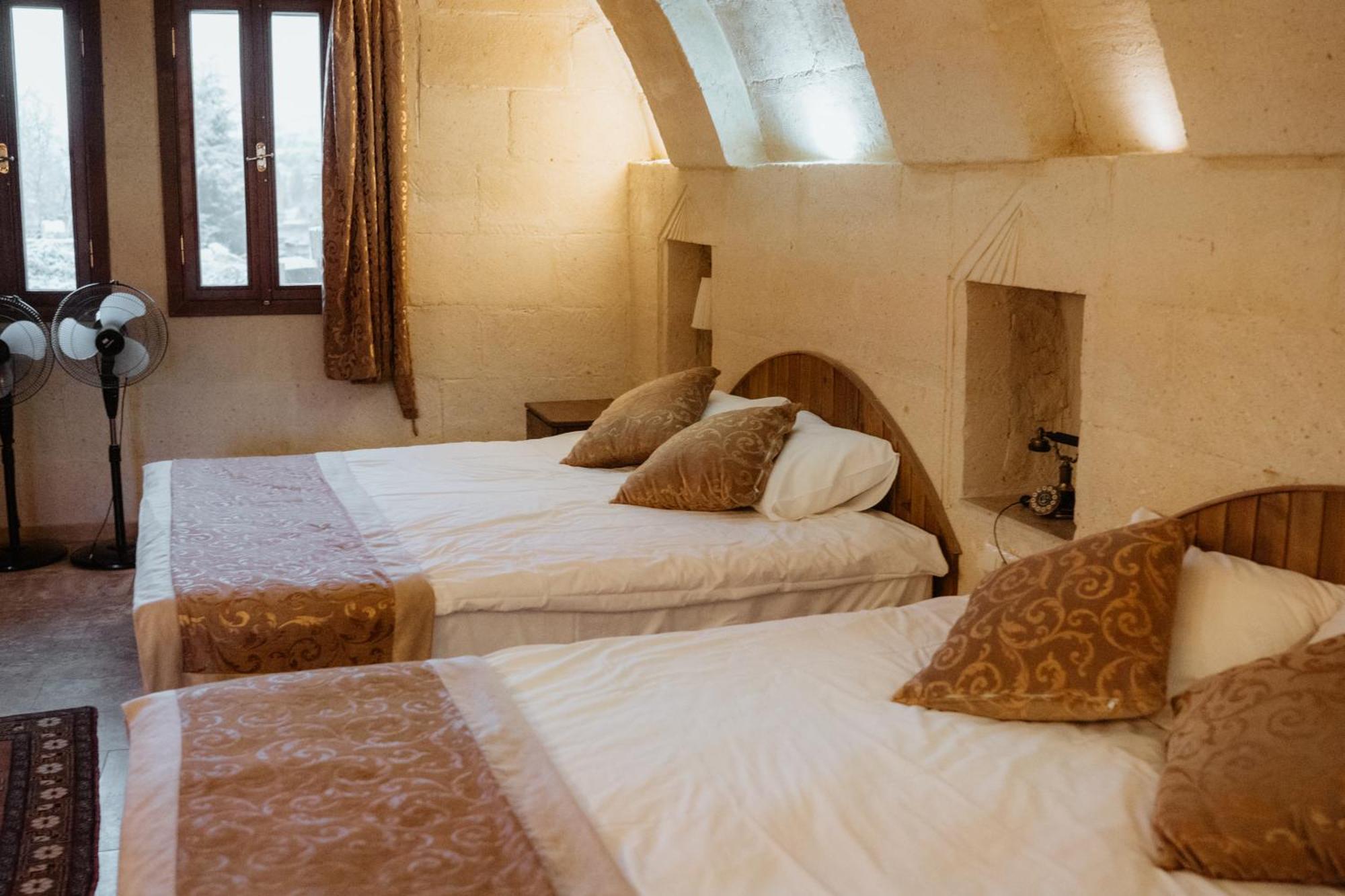 Отель Kismet Cave Mansion Гореме Экстерьер фото