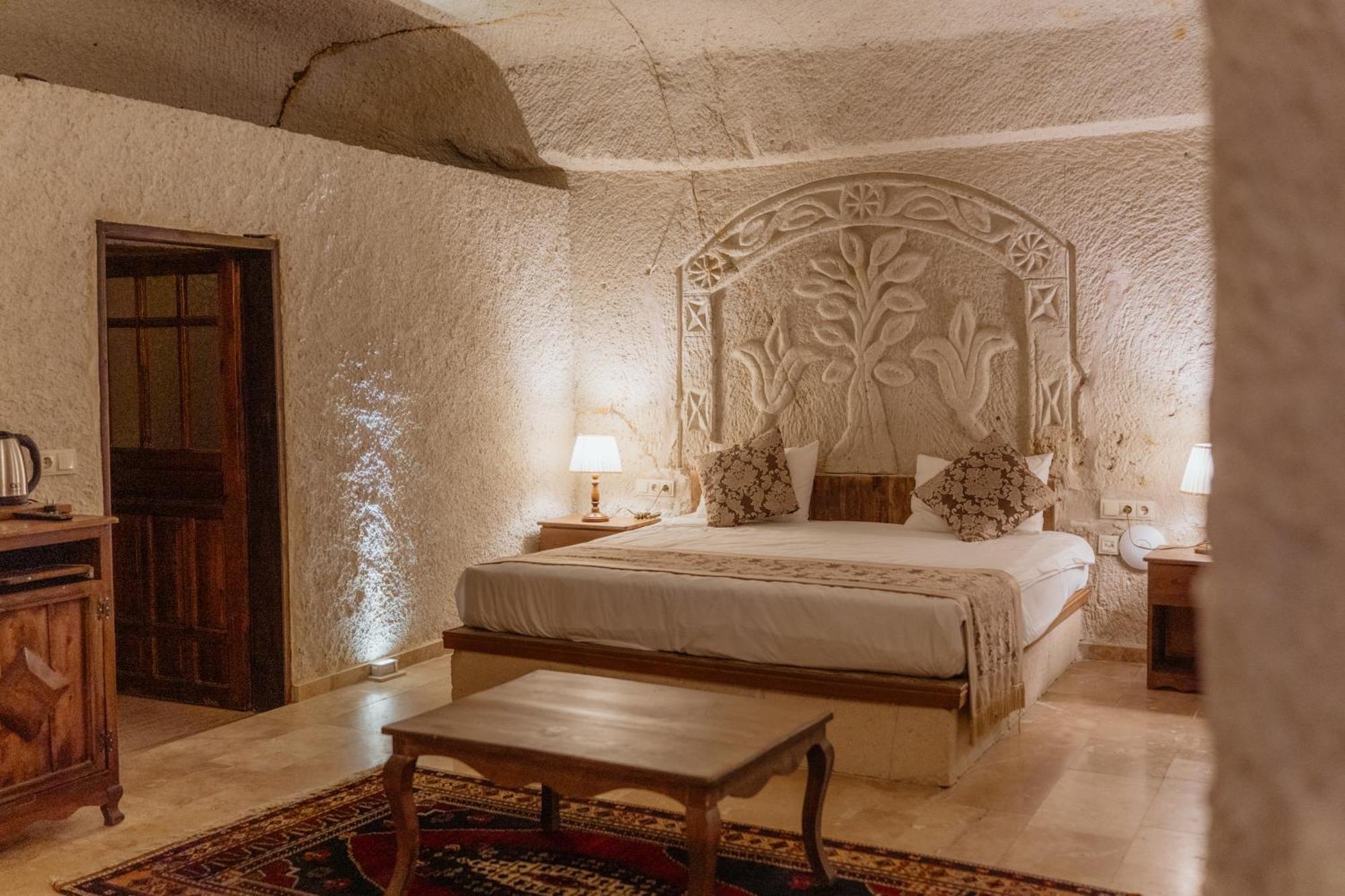 Отель Kismet Cave Mansion Гореме Экстерьер фото